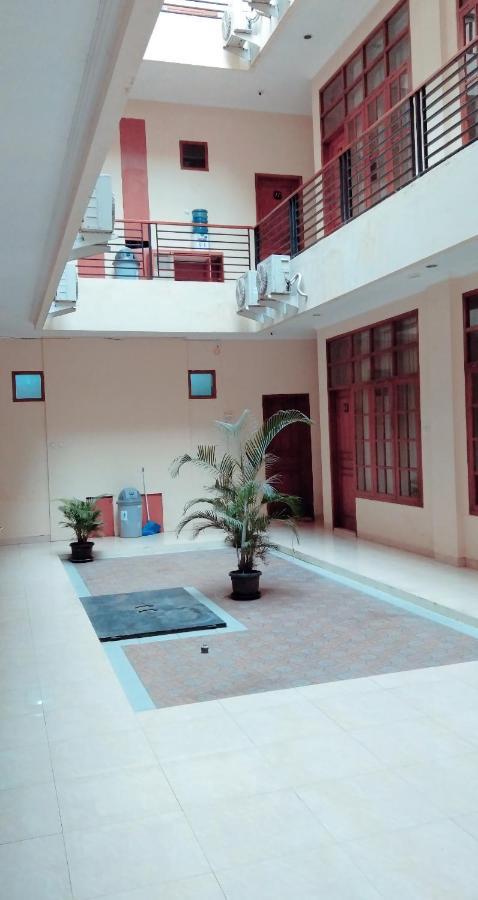 Duksina 2 By Shm Hotel *